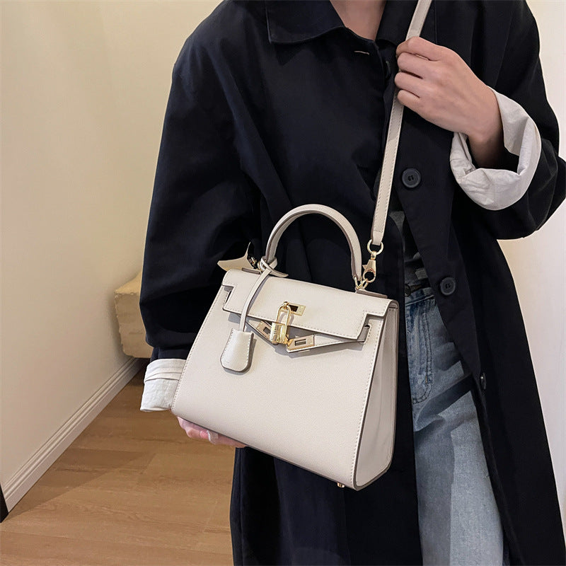 Veyra Bag