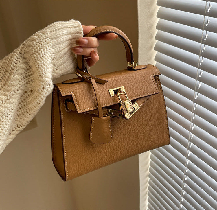Veyra Bag